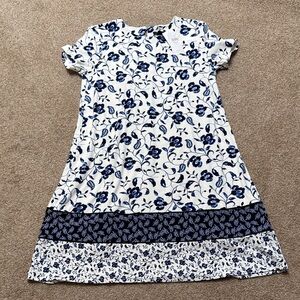 J Jill white and blue floral print border dress NWT Size S